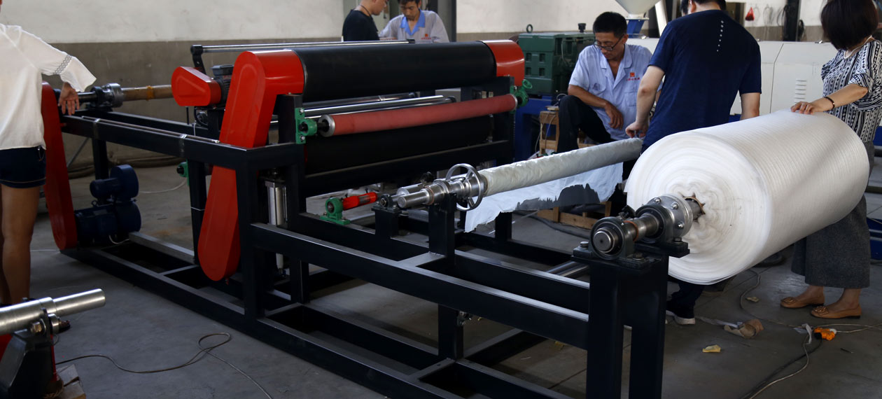 EPE foam laminating machine